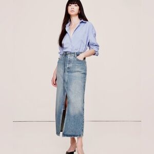 NWT BANANA REPUBLIC DENIM PENCIL SKIRT LIGHT WASH SIZE 14